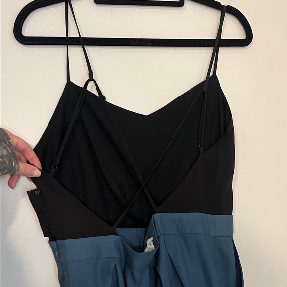 Black & Teal Two-Tone Spaghetti Strap Dress with pockets lightweight flowy pleat - Picture 6 of 13